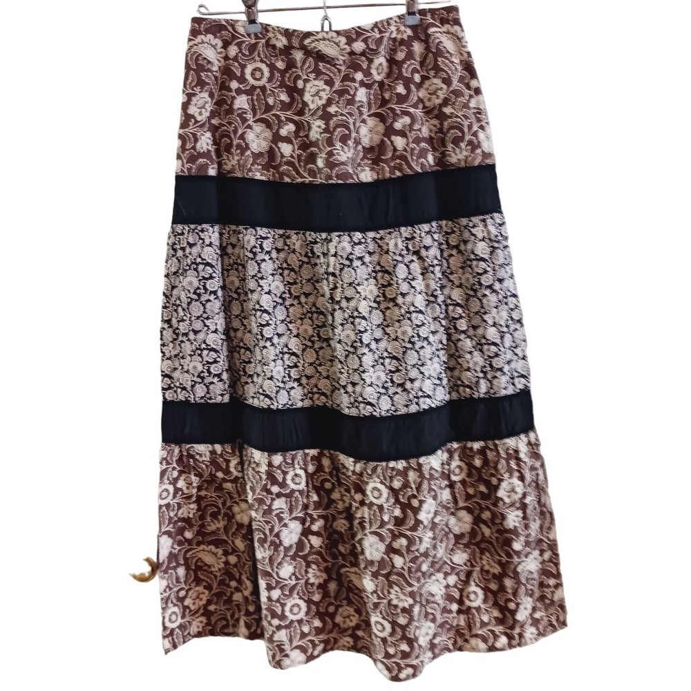 Vintage Apostrophe peasant skirt, size 6, brown, cream, black.